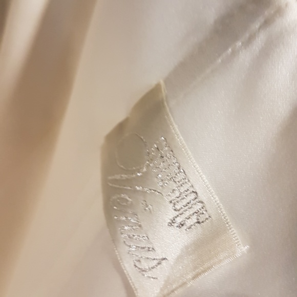 Wedding dress - Picture 7 of 7